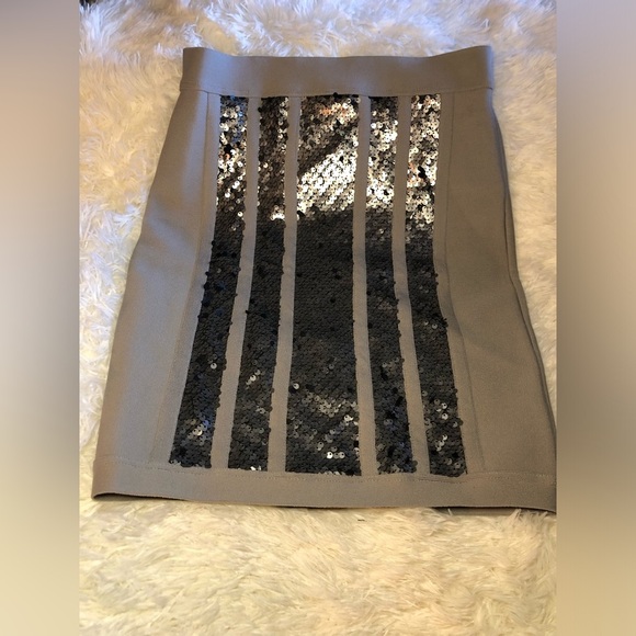 VENUS Grey and Silver Sequin Bandage Mini Skirt size XS-S NWOT - Picture 5 of 14
